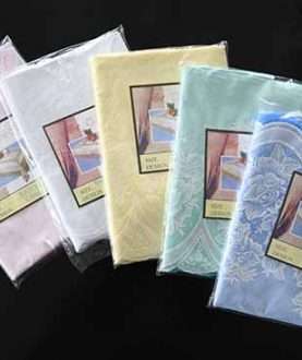 Vinyl Lace 54inchx72inch